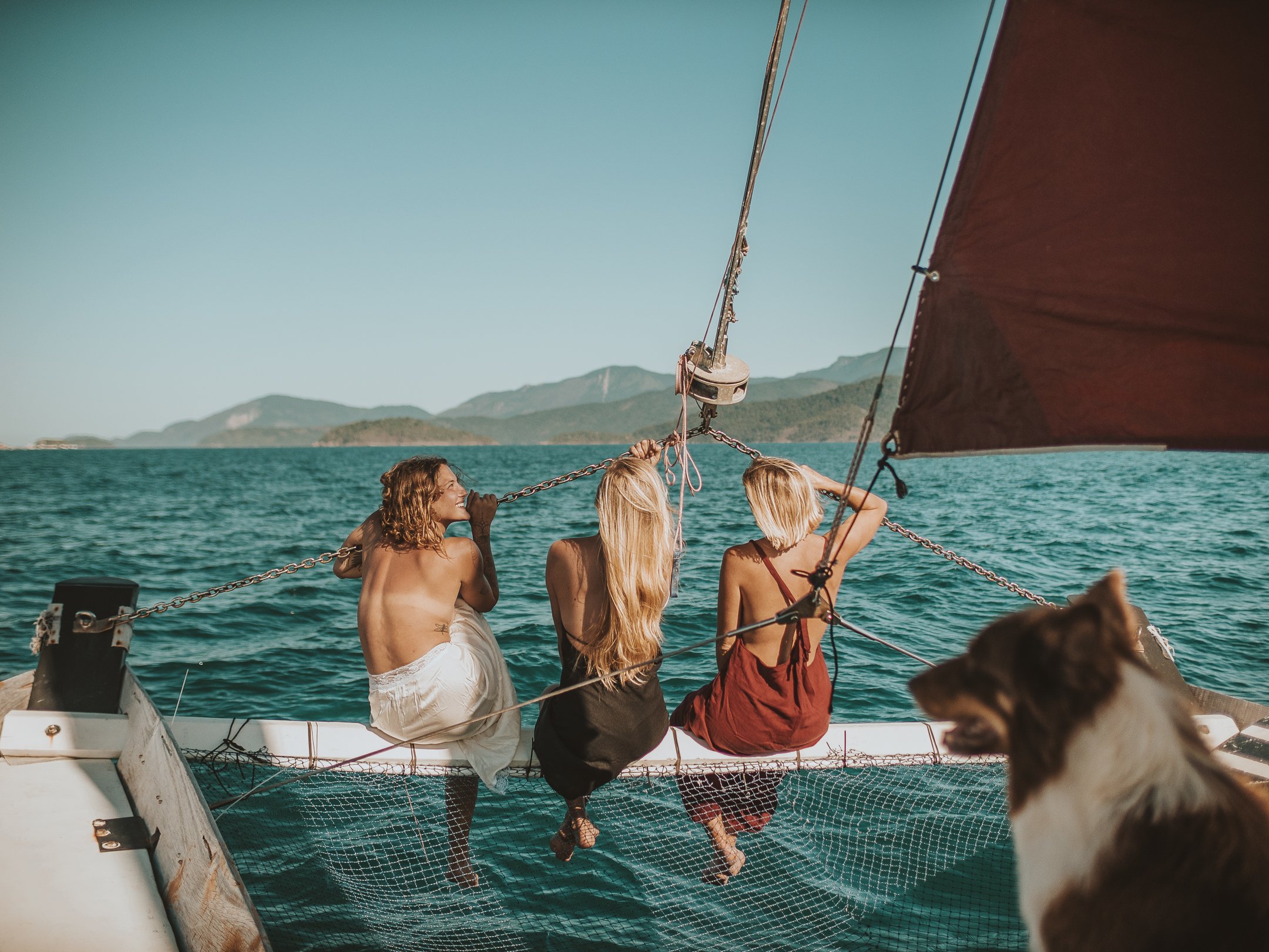 WIND AND SEA ×  Aymmy in the batty girls Aymmy in the batty girls Japanese Street Fashion – Tokyo Fashion
